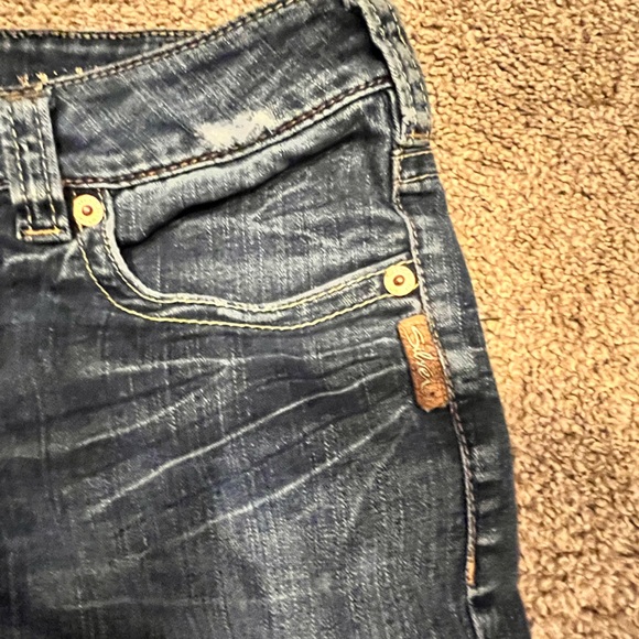 Silver Brand Jeans - Picture 2 of 4